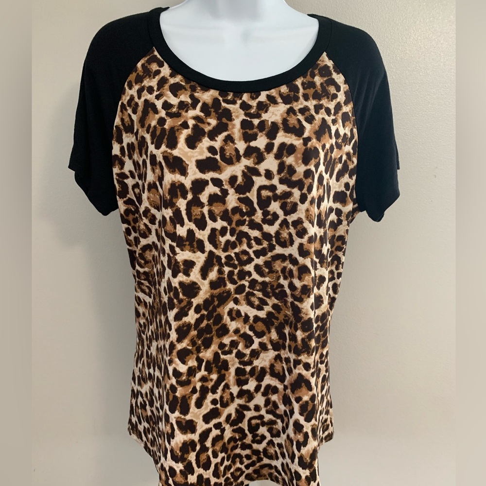 Moa Moa Leopard Short Sleeve Tee